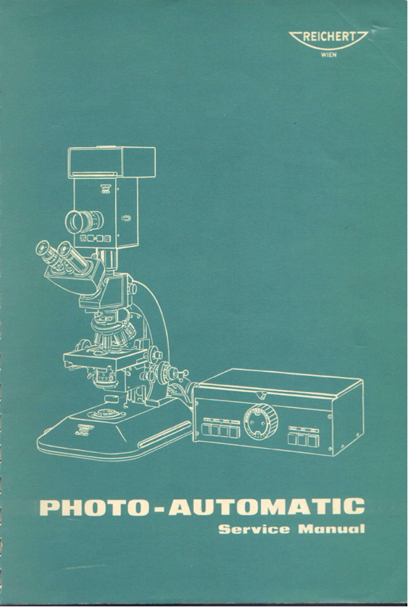 A blue and white drawing of a microscope
Description automatically generated