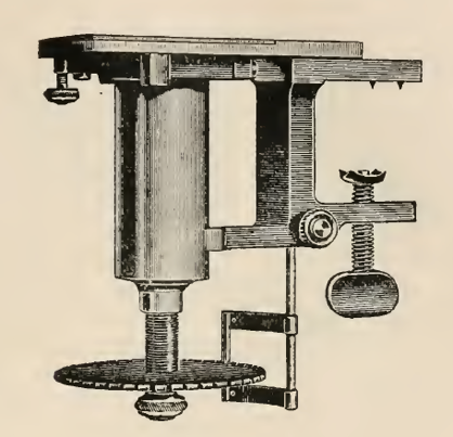 A close up of a device
Description automatically generated